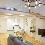 Διαμέρισμα Iconic Tram Views & Loft Living - Loft In Bica *