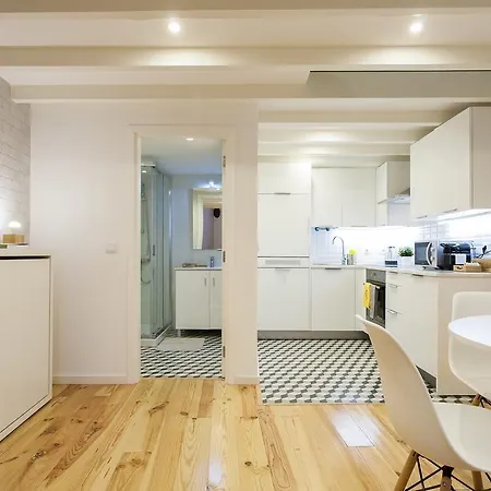 Modern Loft In Bica -jj Daire *